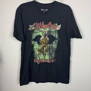 MOTLEY CRUE | Black Dr. Feel Good Graphic Short Sleeve Band Tee Unisex Size L